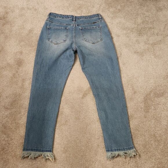 KanCan Light Wash Skinny Jeans w/ Raw Hem Size 7/27 US 4 - Picture 6 of 10